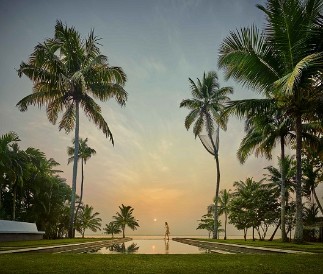pathiramanal villa offers private villas in alleppey