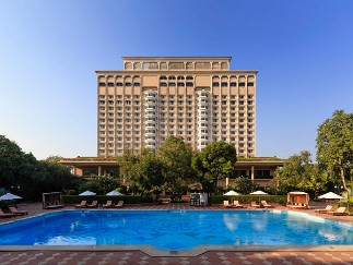 Luxury 5 Star Hotel in Delhi - The Taj Mahal Hotel Exterior View with Luxury Pool at Taj Mahal, New Delhi