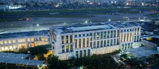 Airport Hotel in Mumbai - Taj Santacruz