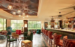 Best Lounge in Connaught Place, The Hub at The Connaught, New Delhi - IHCL SeleQtions