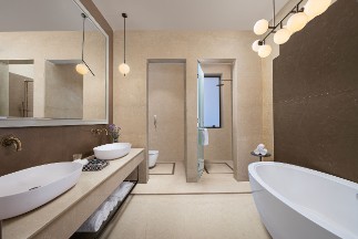 SeleQtions Suite Bathroom - The Yellow House Goa Bathroom in the SeleQtions suite at The Yellow House, Goa, featuring luxurious decor and modern amenities.