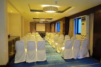 Strategy Meeting Room at Blue Diamond, Pune-IHCL SeleQtions