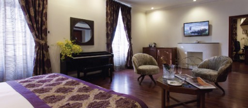 Deluxe Allure Suite at Ambassador, New Delhi-IHCL SeleQtions