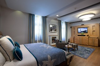 Premium Indulgence Hotel Room at Ambassador, New Delhi-IHCL SeleQtions